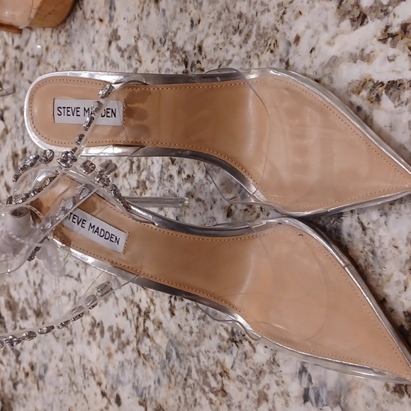 Steve Madden Vary Pointed Toe Heels Pumps Clear PVC Rhinestone - Picture 5 of 7